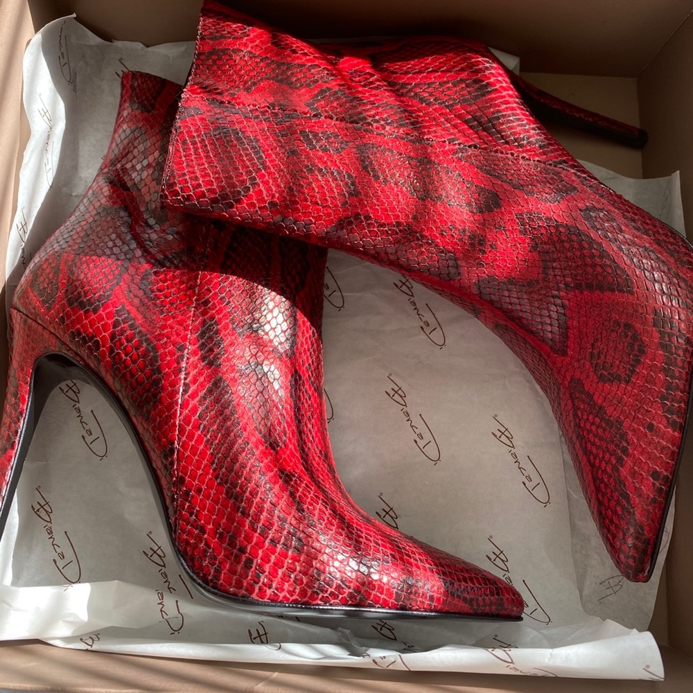 Gorgeous BiancaDi red snake skin booties!